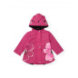 Chubasquero de niña en fucsia con capucha decorativa y flores grandes-Tuc Tuc Chubasquero de niña en fucsia con capucha decorativa y flores grandes-Tuc Tuc