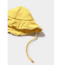 Bañador con gorro protección solar recién nacida MOSTAZA-Mayoral