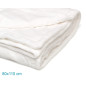 Mantita para bebés blanca con estrellas en relieve-Kiokids