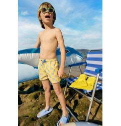 Bañador niño corto estampado tortugas amarillo-Ysabel Mora