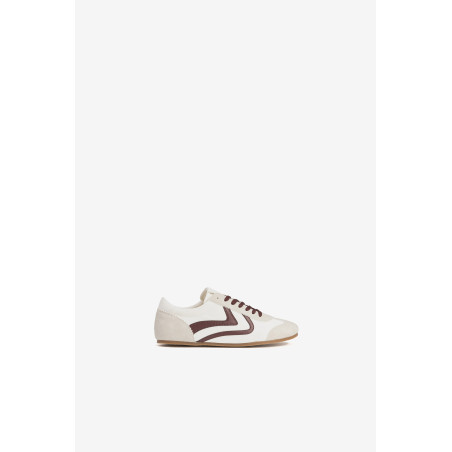 Zapatilla gris con detalles CALLA-Tiffosi
