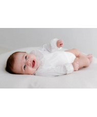 Conjunto Peto Bombacho Arles Gris y Body Blonda Blanco-Protea Baby